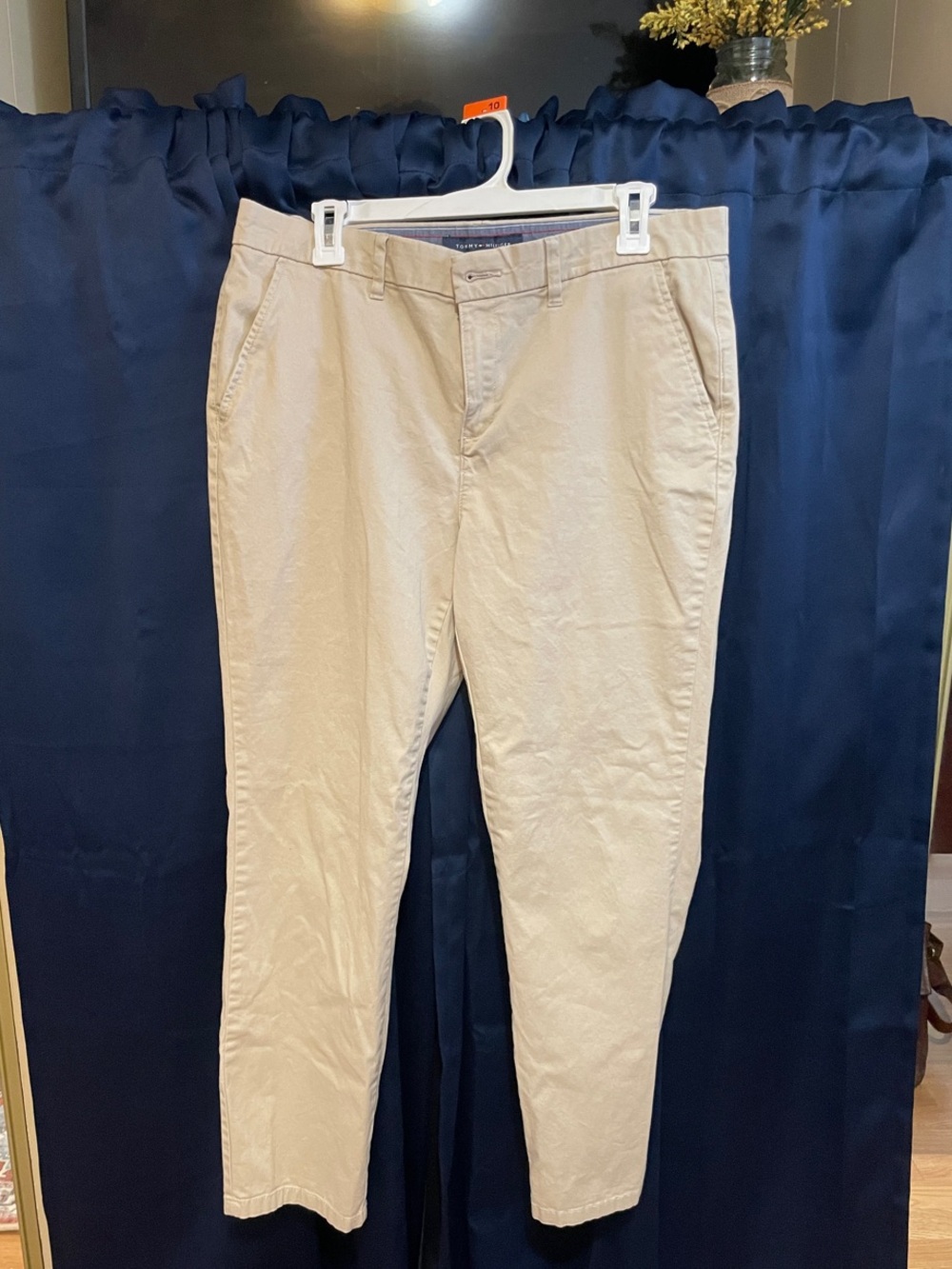 Tommy Hilfiger Women's Straight Leg Pants in Beige